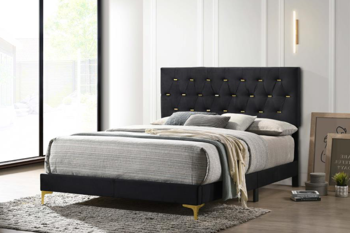KENDALL UPHOLSTERED PANEL BED