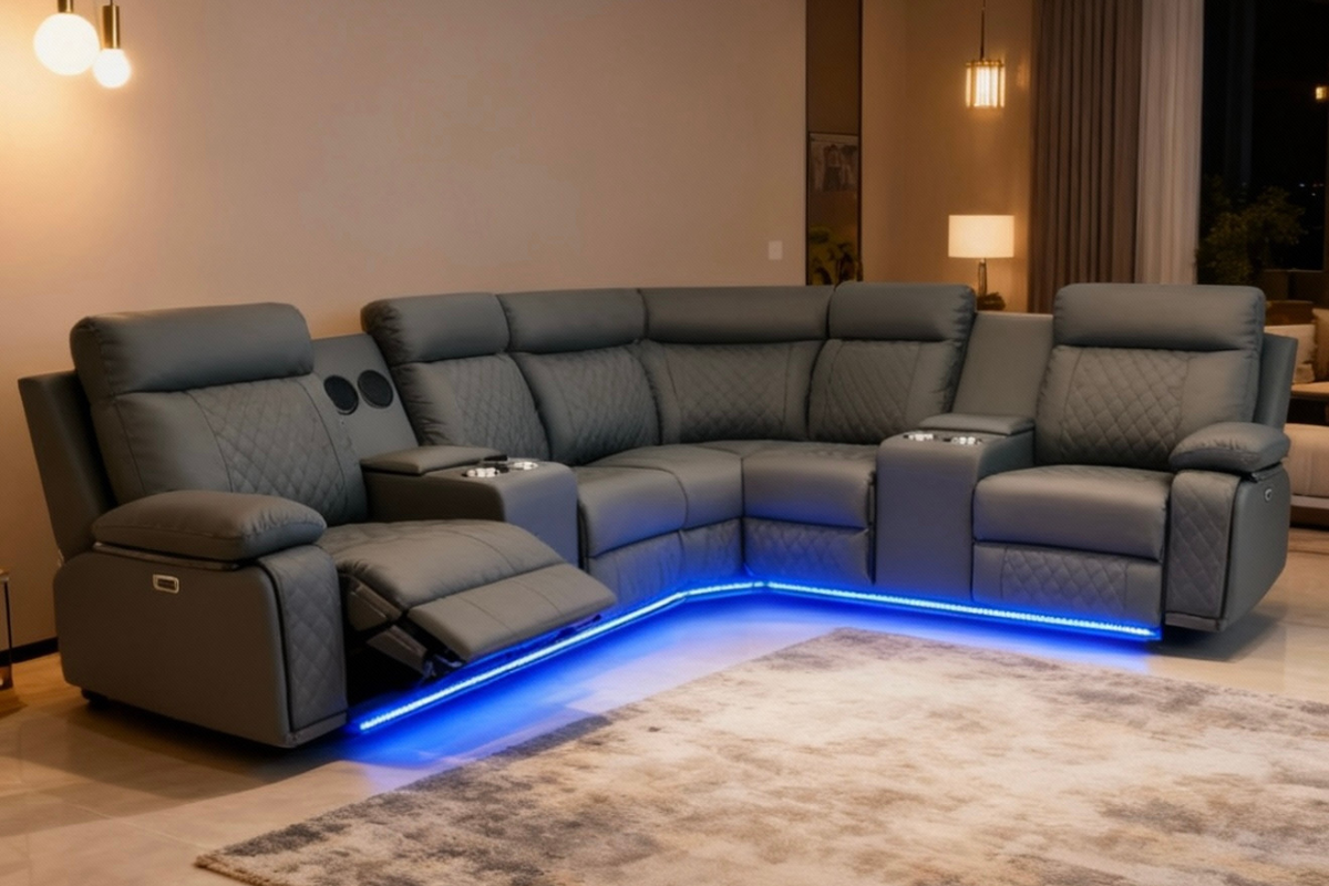Chicago Power Reclining Sectional