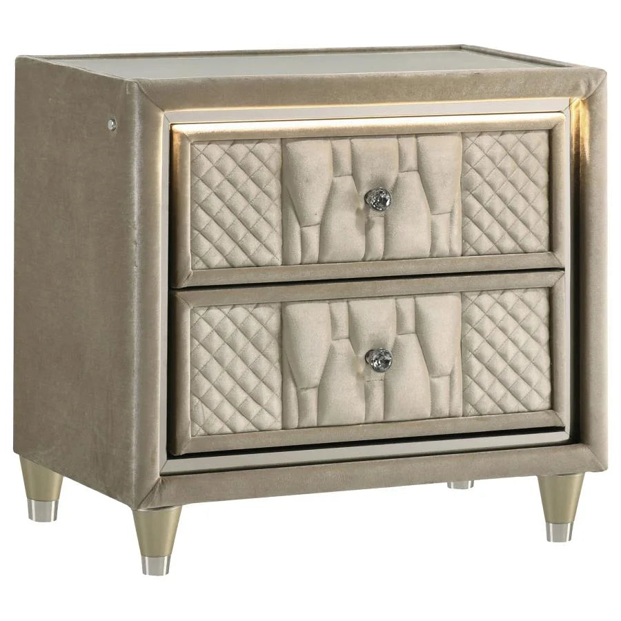 LORIENT 5-PIECE BEDROOM SET IVORY AND CAMEL